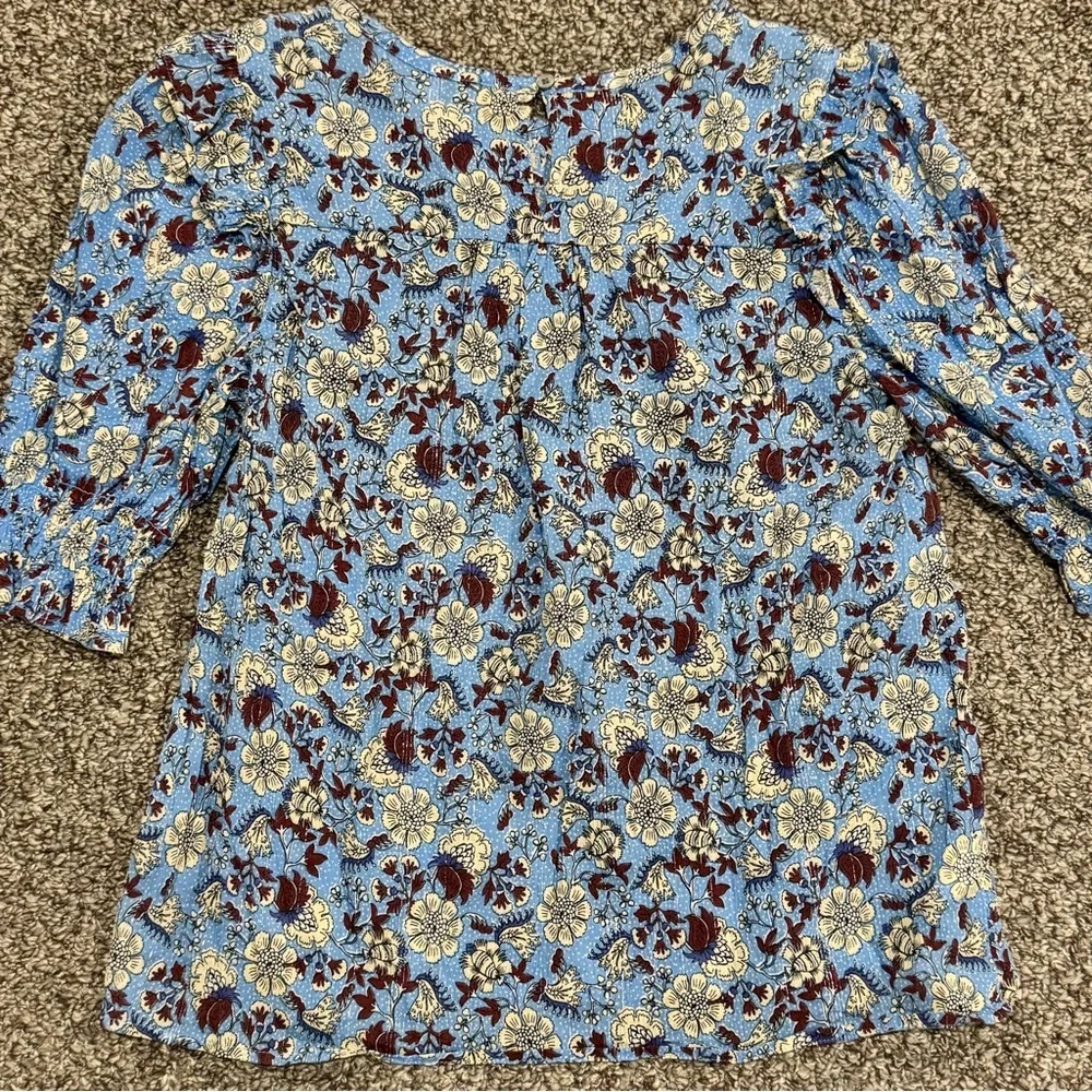 LOFT Light Blue Floral/ metallic Puff-Sleeve Blouse
